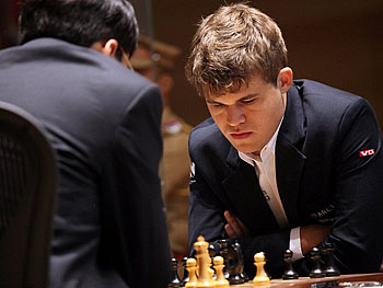 Magnus Carlsen starts as clear favourite in title rematch with Vishy Anand, Magnus Carlsen