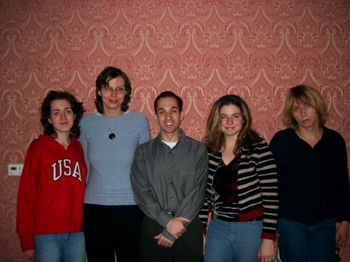 USA Women's Team (from left to right) IM Irina Krush (Bd. 1), Camilla Baginskaite (Bd. 2), GM Ilya Gurevich (captain), Jennifer Shahade (Bd. 3) and Elena Donaldson (Bd. 4). Copyright  Jerry Bibuld, 2002.