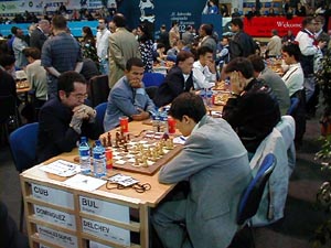 Cuba vs. Bulgaria (Men). Copyright  Barbados Chess Federation, 2002.