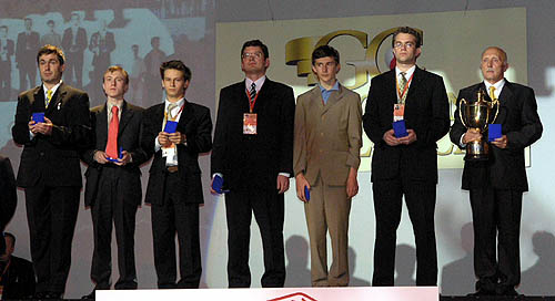 Ukraine - Men Olympiad Champions: (L-R) Vassily Ivanchuk, Ruslan Ponomariov, Andrei Volokitin, Alexander Moissenko, Sergey Karjakin, Pavel Eljanov, Vladimir Tukmakov (captain)