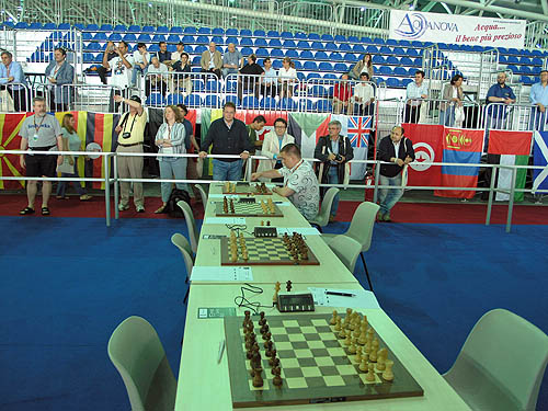 Russian Champion Sergei Rublevsky getting set on board #6, not board #1! Copyright  2006, Daaim Shabazz.