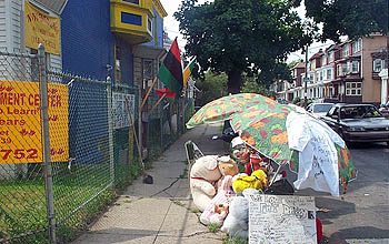 Memorial (young man strangled by police). Copyright © 2005, Daaim Shabazz.
