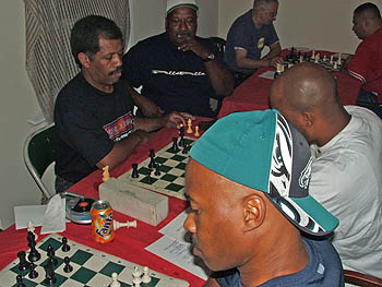 More Blitz Battles... nice shirt Bruce! Copyright © 2005, Glenn Bady.