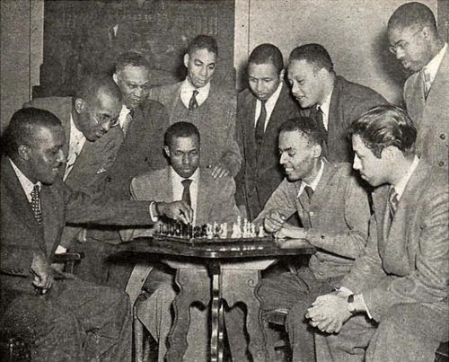 Members of the Paragon Chess Club in Washington, DC, many of whom were Howard University graduates. Photo by U.S. Chess Life (July 1950)