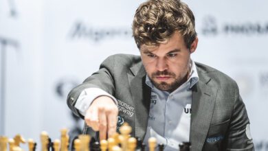 Chess: Carlsen extends record unbeaten streak after beating world No 2  Caruana, Magnus Carlsen