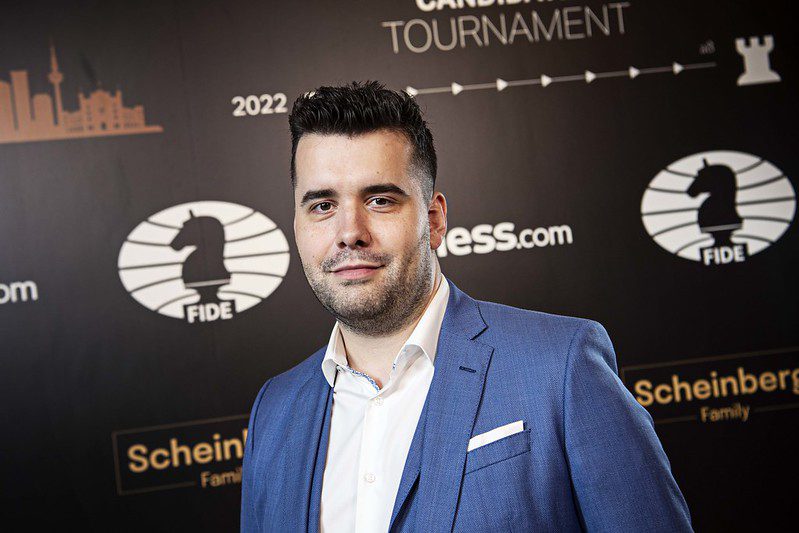 Nepomniachtchi leading Candidates 2022 after six - The Chess Drum