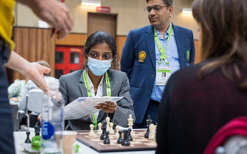 ChessBase India - Gukesh D beat Italy No.01 Daniel