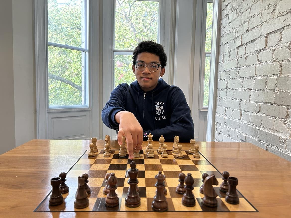 Minnetonka chess player shares lead at U.S. Chess Championship