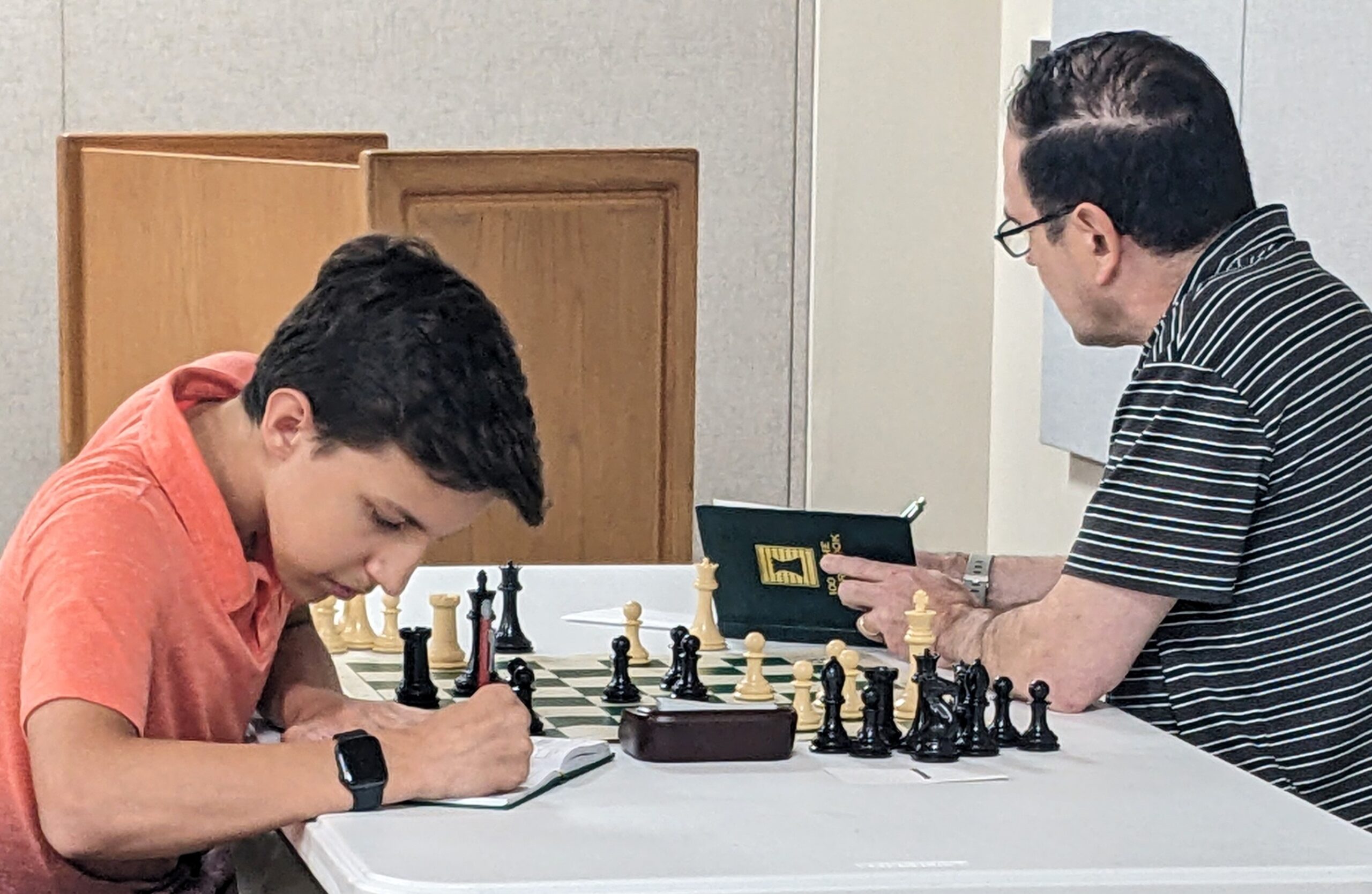 Iranian chess player ranks 1st in Iceland Open