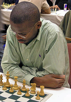 IM Amon Simutowe at the 2007 Chicago Open. Photo by Daaim Shabazz.