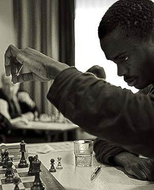 GM Amon Simutowe