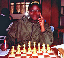 Alex Makatia, Checkmates Chess Club