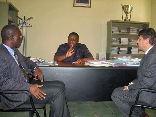 Ochoa meets with with Guy Esungi Botetsi, President of Congo Chess Federation.