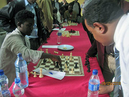 KENYAN CHESS BLOG: FIDE 2010 Elections:Karpov Vs Kirsan