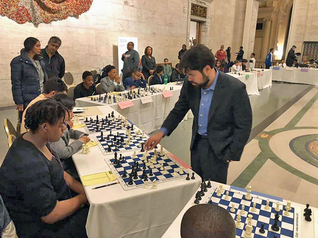 U.S. Champion GM Hikaru Nakamura Holds Simul in Atlanta