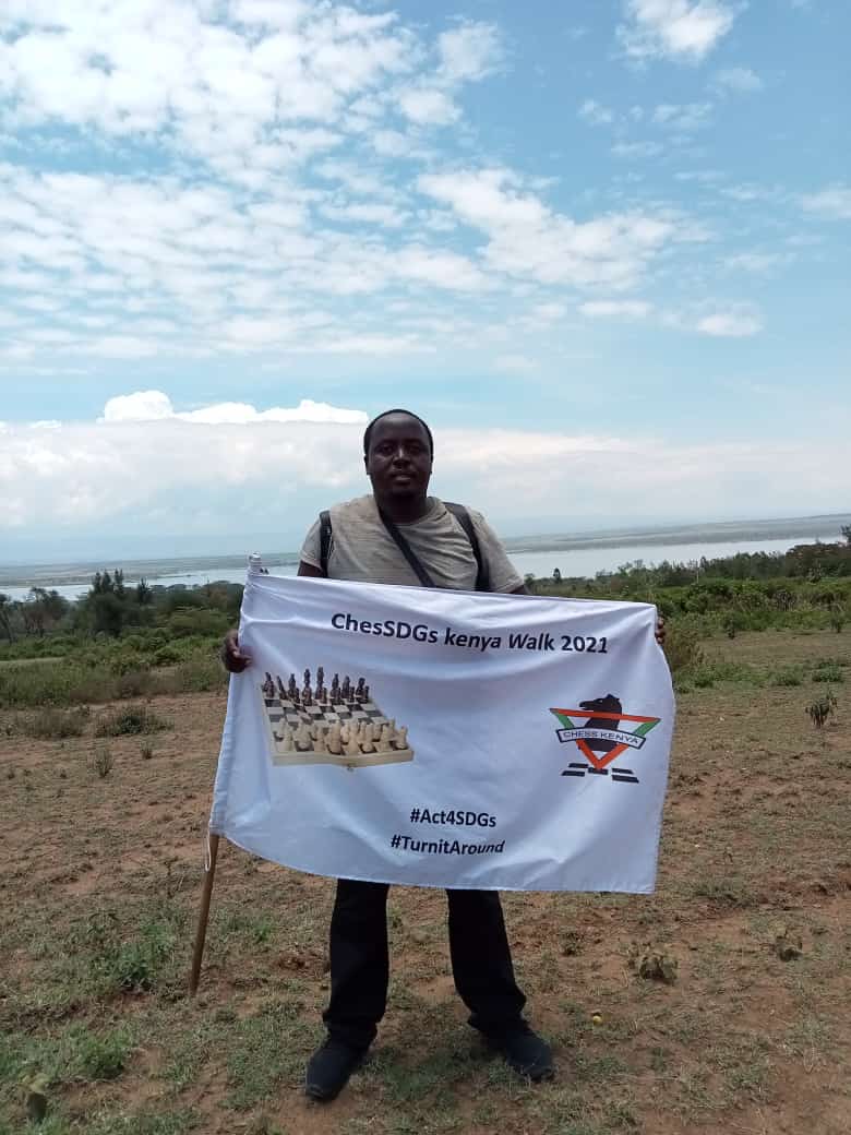 Fred Sagwe on trek to Naruku.