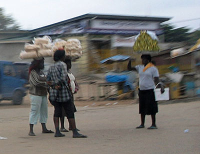 The ubiquitous vendors demonstrating their perfect posture.