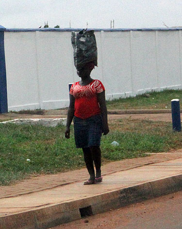 African women have mastered the concept of good posture and dignified walk.