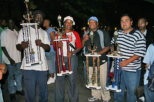 Prize winners... Ian Wiggins, Adia Onyango, David Pointer and IM Jairo W Moreira.