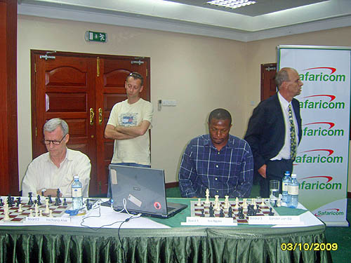 The Simbas attempting to hold the Dutchman.
