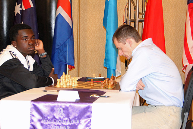 FM Justus Williams upset GM Sergei Azarov in the first round!
Photo by Daaim Shabazz.