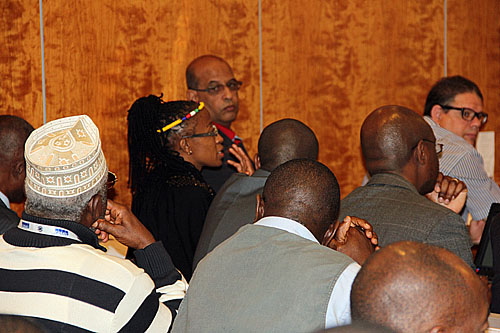 Afrika Msimang of South Africa makes point. Photo by Daaim Shabazz.