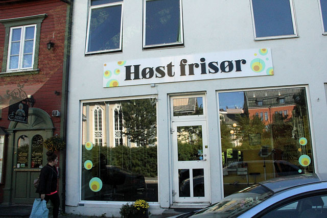 Host Frisor