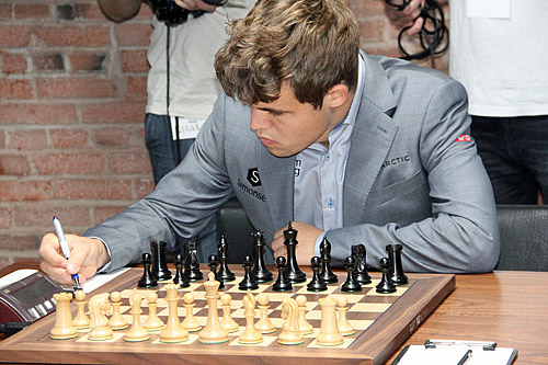 When arch rivals meet - Magnus Carlsen vs Hikaru Nakamura  Encounters  between Magnus Carlsen and Hikaru Nakamura are always very exciting. Both  of them are arch rivals of each other and