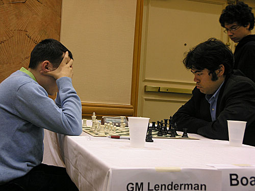 GM Aleksandr Lenderman vs. GM Hikaru Nakamura (1/2-1/2)