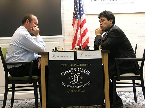 IM Michael Brooks in battle versus GM Hikaru Nakamura. Photo by Daaim Shabazz.