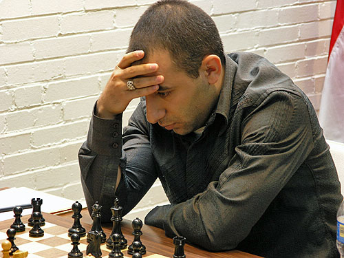 GM Varuzhan Akobian. Photo by Daaim Shabazz.