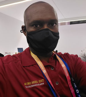 At the Dubai Exhibition Center in the Press Room. Photo by Daaim Shabazz. At the Dubai Exhibition Center in the Press Room. Photo by Daaim Shabazz.