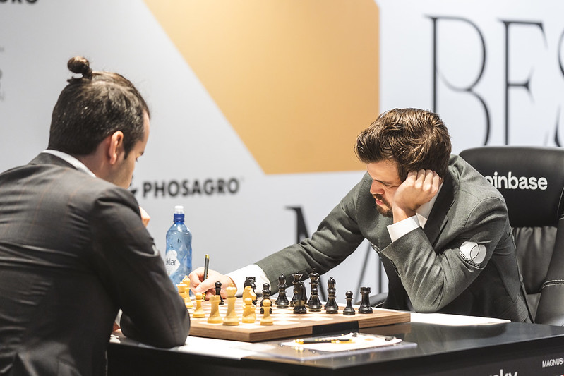 Magnus Carlsen defeats Ian Nepomniachtchi in Game 6 of World Chess  Championship – as it happened, World Chess Championship 2021