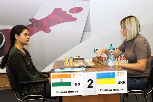 Humpy Koneru vs. Natalia Zhukova, 0-1