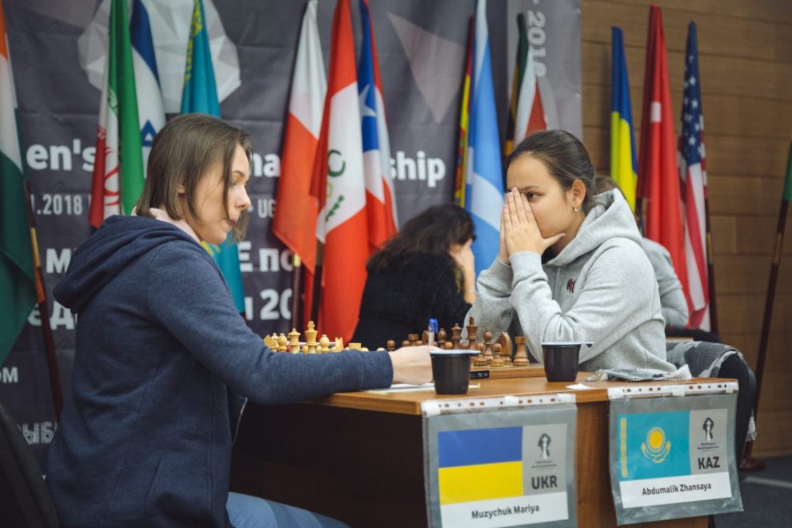 Mariya Muzychuk (UKR)-Zhansaya Abdumalik (KAZ)