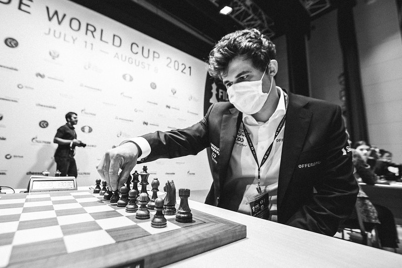 Magnus Carlsen, awarded Svetozar Gligoric Trophy 2020