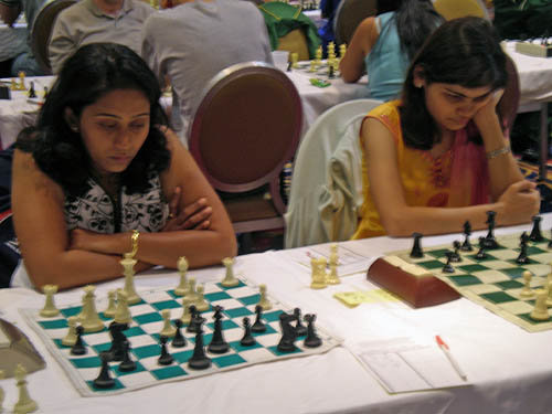 WGMs Swati Ghate and Nisha Mohota