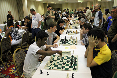 Blitz: S.P. Sethuraman vs. Wesley So, 0-2  Photo by Daaim Shabazz.