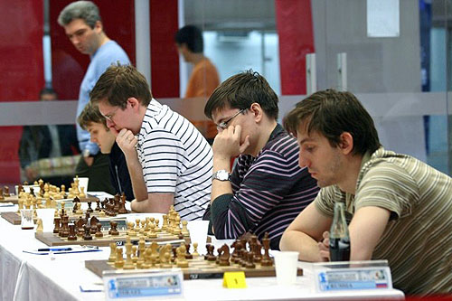 Alexander Grischuk (front) leading Team Russia to gold.