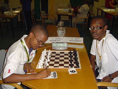 CM Gaelafshwe Barileng vs. Donaldo Paiva